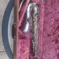 Antique ELKHART Alto Saxophone With Case