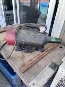 Grooming dryer