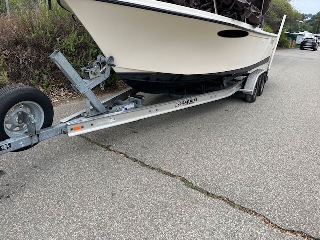 2019 Load Rite Aluminum Boat Trailer 24’