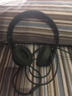Beats Solo 2 - Royal Edition Hunter Green