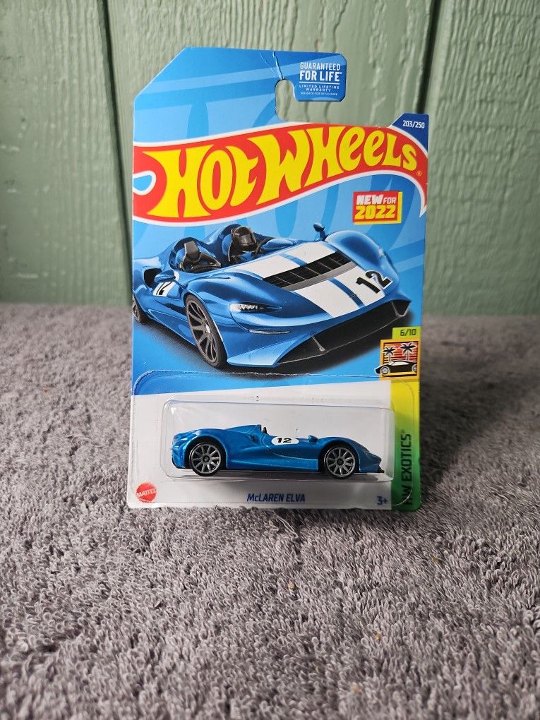 Hot Wheels McLaren Elva Blue