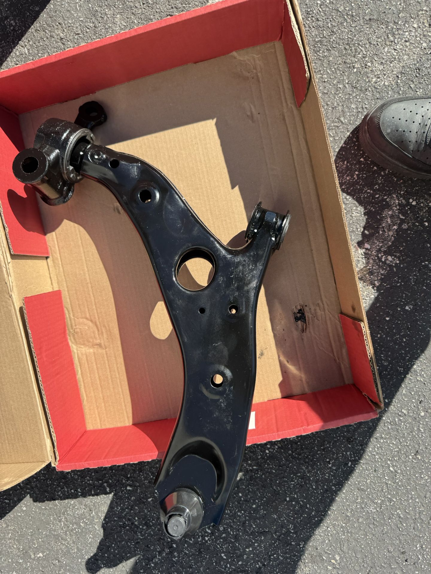 2016 Mazda Cx5 Passenger Side Control Arm 