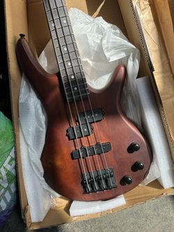 Ibanez short scale bass
