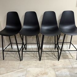 Bar stools Chairs
