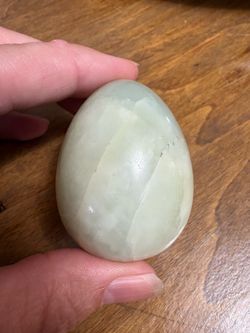 polished Serpentine stone egg