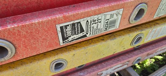 24 ft extension ladder fiberglass