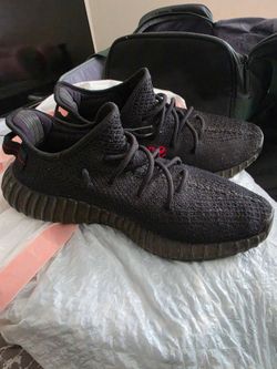Yeezy Breds size 10 1/2