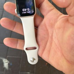 Apple Watch SE,version 10.2
