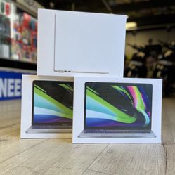 MacBook Air M2 Chip & MacBook Pro M2 Chip Available