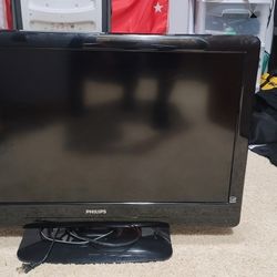 Phillips LCD TV 32 Inch