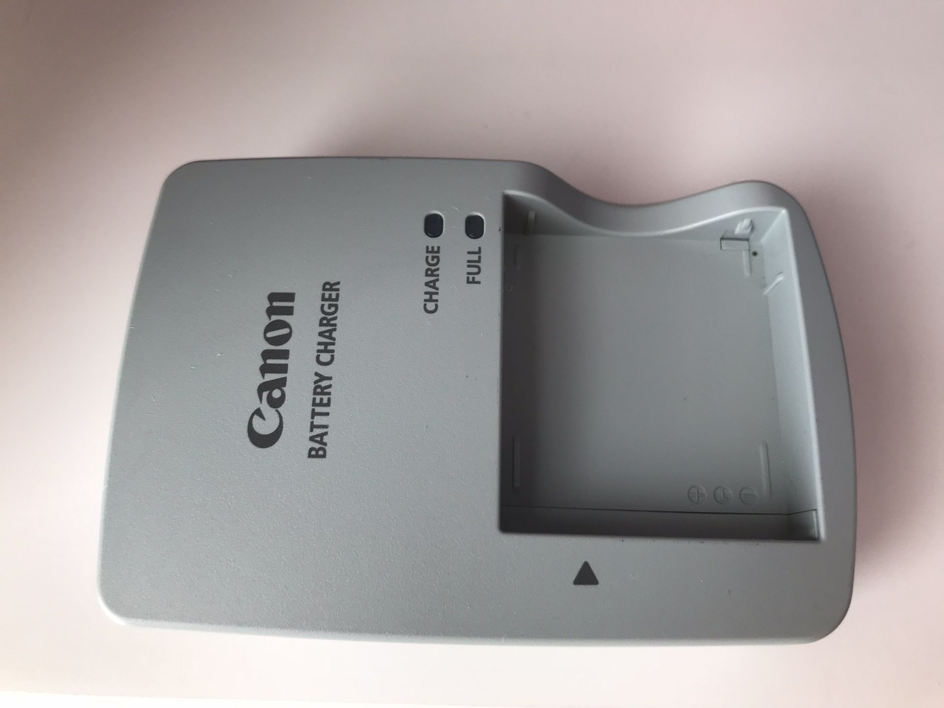 Canon CB-2LY Battery Charger