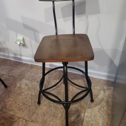 4 Swivel Bar Stool 