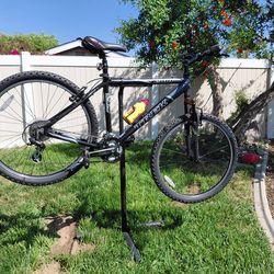 Trek 3900 24 speed mountain Bicycle