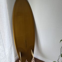 SBMB Fish Surfboard 5’8 