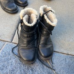 Uggs Boots Size 6.5