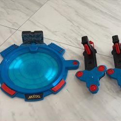 Akedo Powerstorm Triple Split Strike 