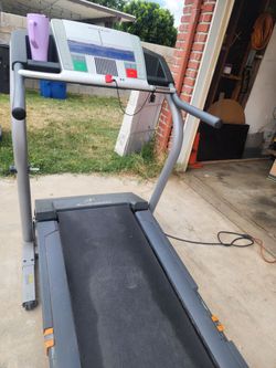 NordicTrack C200 Treadmill