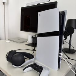 10TB PS5 Pro + Controller + Headset