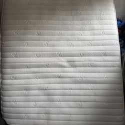 Free Queen Size Mattress 