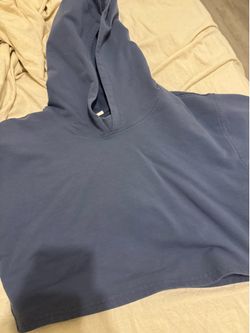 Lululemon crop sweater