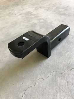 Tow ball mount
