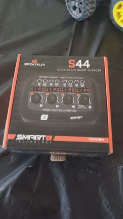 AC/DC  Lipo Battery Smart Charger