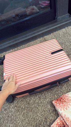 Carry on suit case