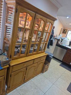 Wooden hutch buffett stand cabinet lighted
