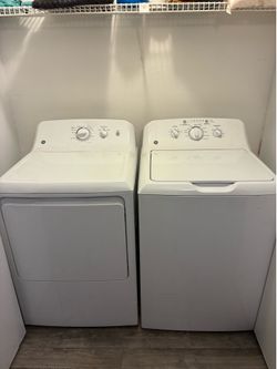 GE Washer And Dryer Set For Sale