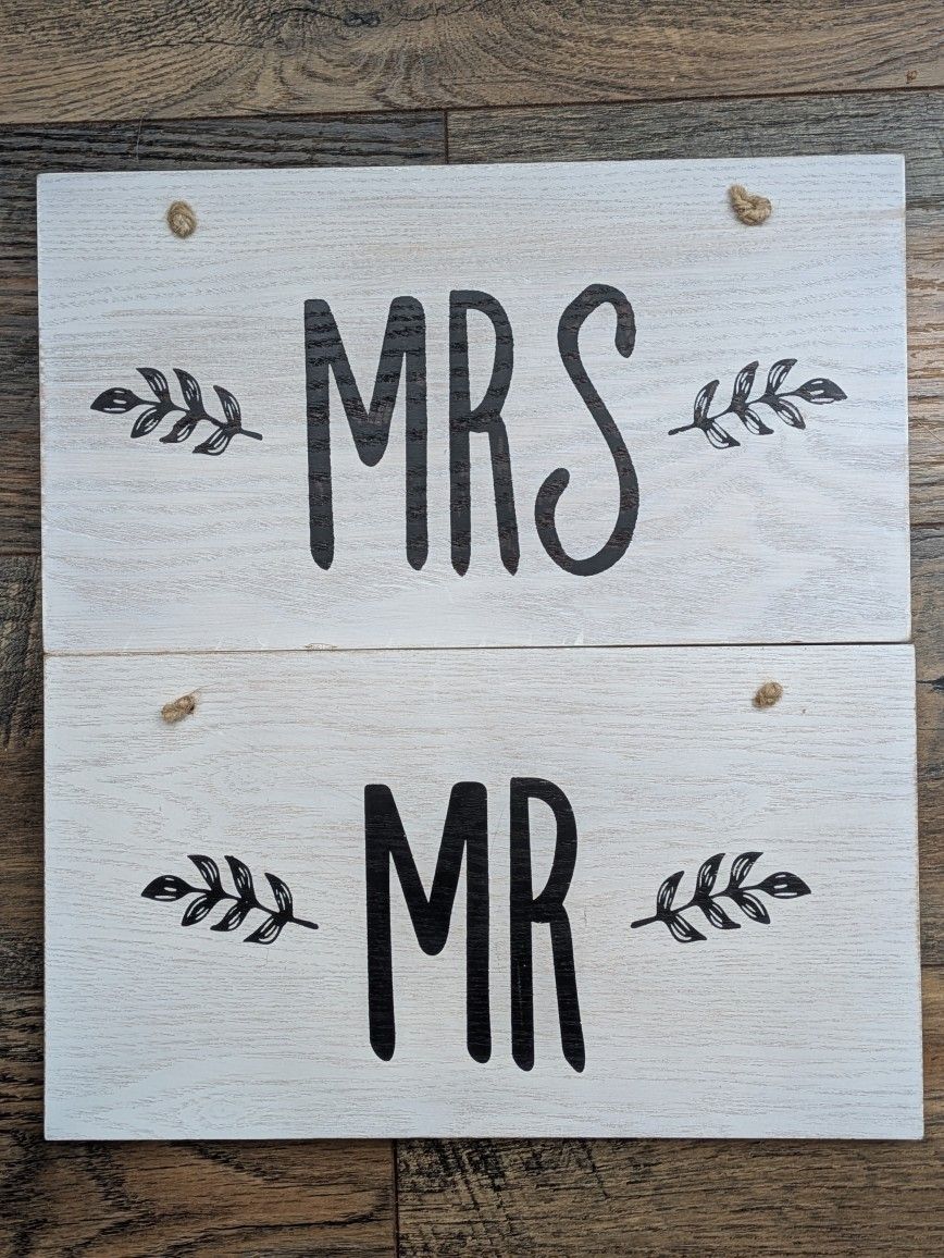 Mrs Mr Signs