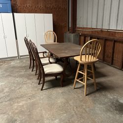 Free Dining Table Plus Chairs 