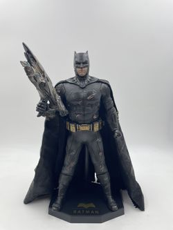 Batman 1/6 Scale Collection Figures