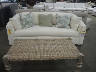 Paladin Ivory White Single-Cushion Curved Sofa