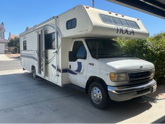 2001 white Ford Tioga
