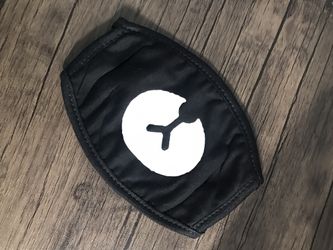 Face mask mouth cover design