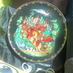 1988 PALEKH Decorative Wall Plate RUSLAN and LUDMILA Collectible Porcelain