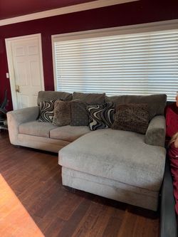 Bobs furniture Premium Sofa