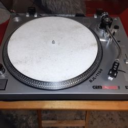 DJ Turn Tables 