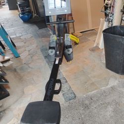 Exercise Machine The Screen Don't Turn On Don't Know Why $75