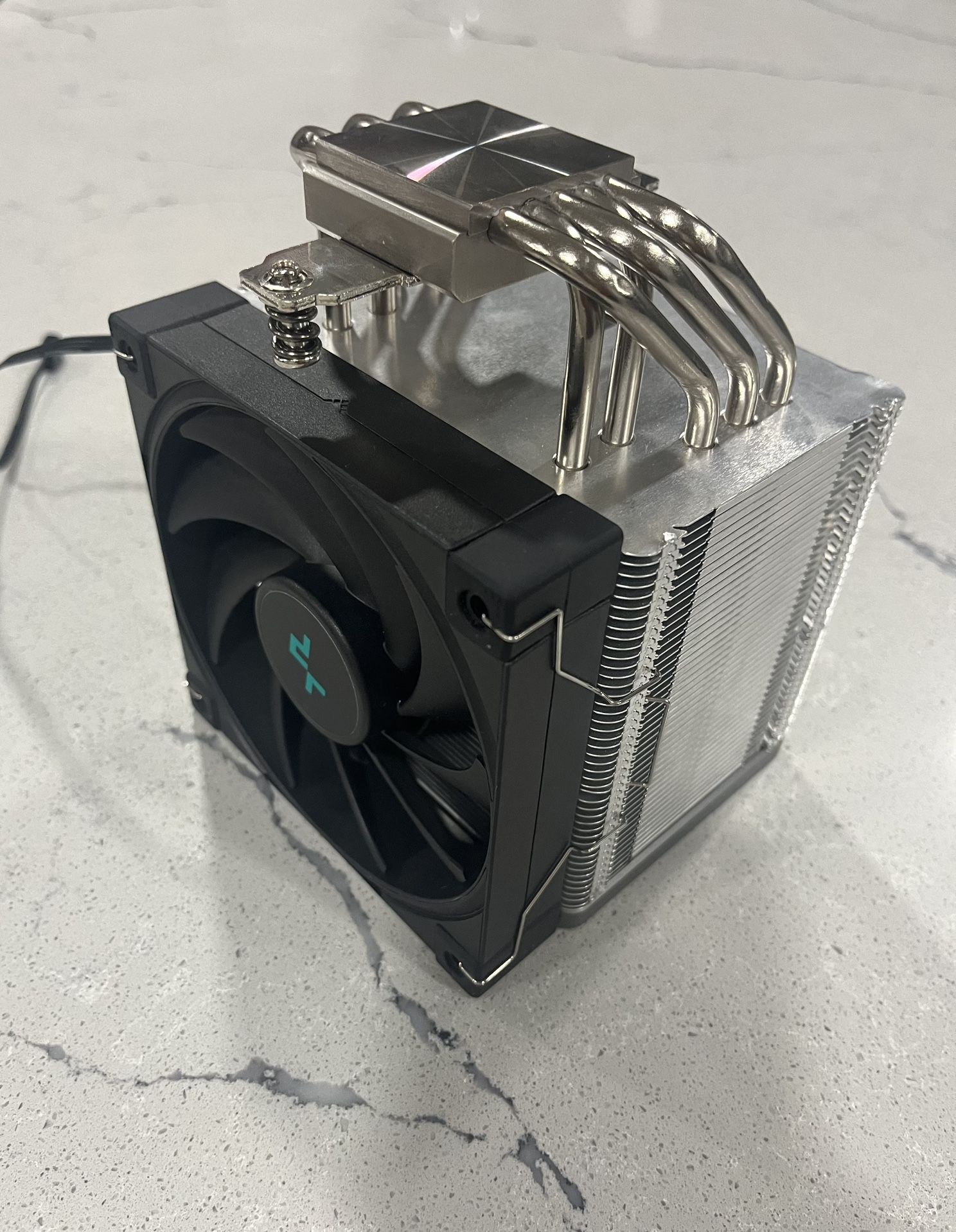 DeepCool AK500 120mm Single-Tower Performance CPU Cooler Black