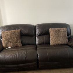 Brown Leather Pull Out Couch 