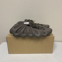 Adidas Yeezy 450 - Cinder Size 10