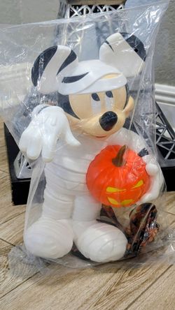 Mickey Mouse Halloween Mummy Figurine