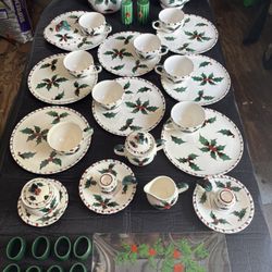 Lefton's Holly Candy Cane Xmas Dishes