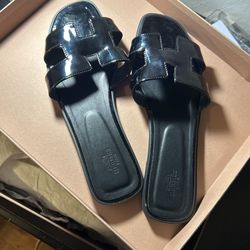 Authentic Hermes Shoes Size 40