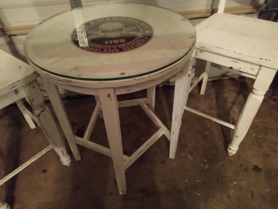 Vintage Table And Chairs