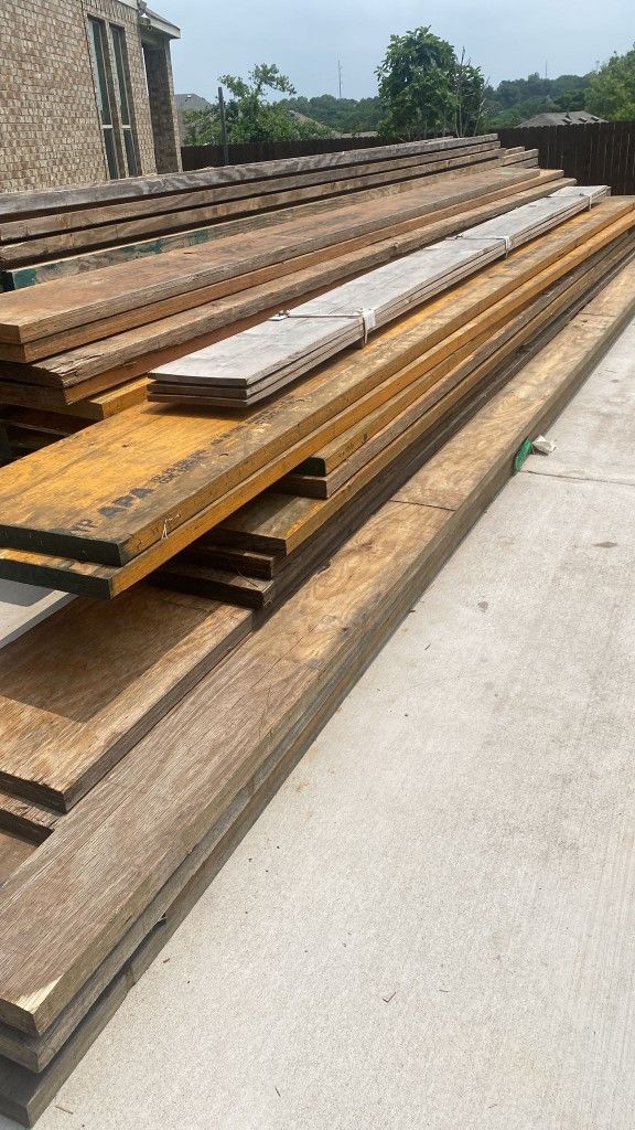 Lvl Beam Vigas I Joist for Sale in Dallas, TX OfferUp