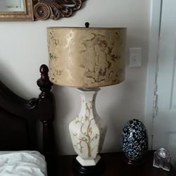 2 Vintage Beautiful Lamps