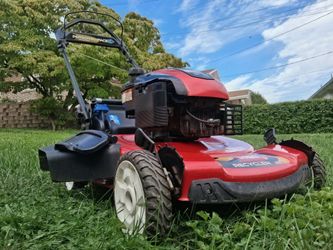 Toro 22" Recycler 3-in-1 RWD Lawn Mower w/ Personal Pace Drive System