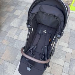 Baby Compact Travel Stroller/Carriola Para Bebe